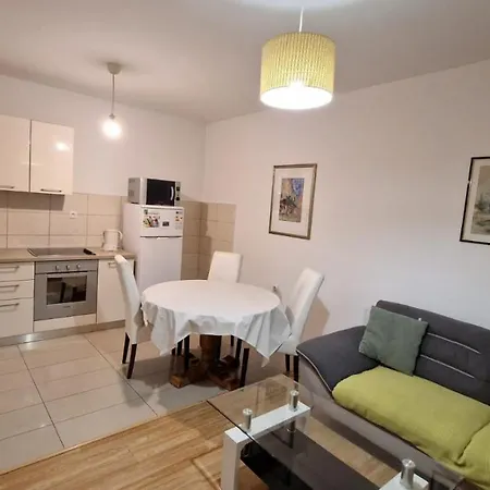 Apartment Baric *