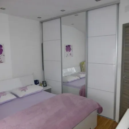 Apartment Baric *
